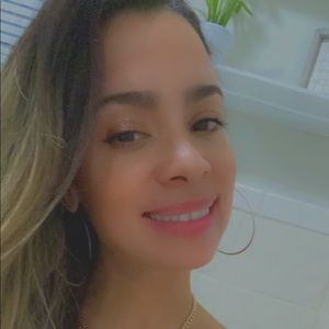 Meet your Posher, Madeline